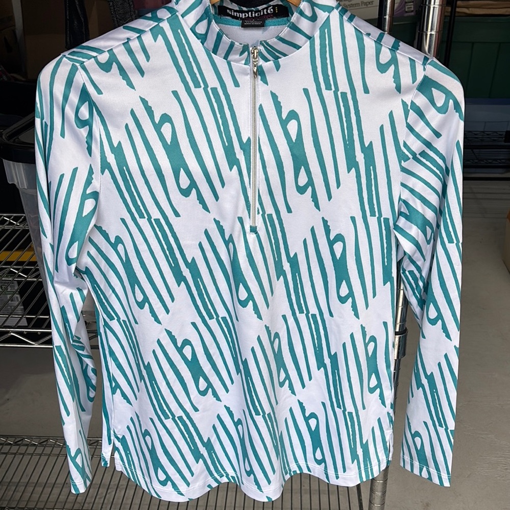 Simplicitie Inc. Teal and White Patterned Top